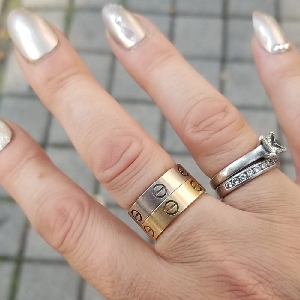 HOSTPICK!!! CARTIER WHITE GOLD LOVE RING - Picture 9 of 12